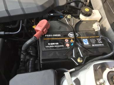 图 4 蓄电池总成试验状况